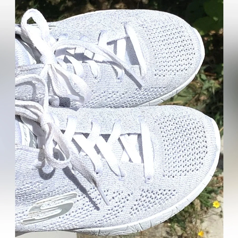Skechers Burst Moon Light Gray Mid Top Sneakers Sparkle Running Shoes 12791